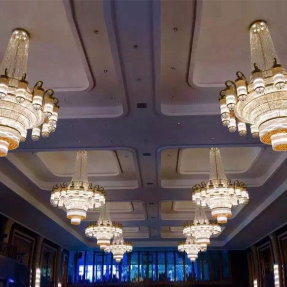 宴会厅水晶吊灯