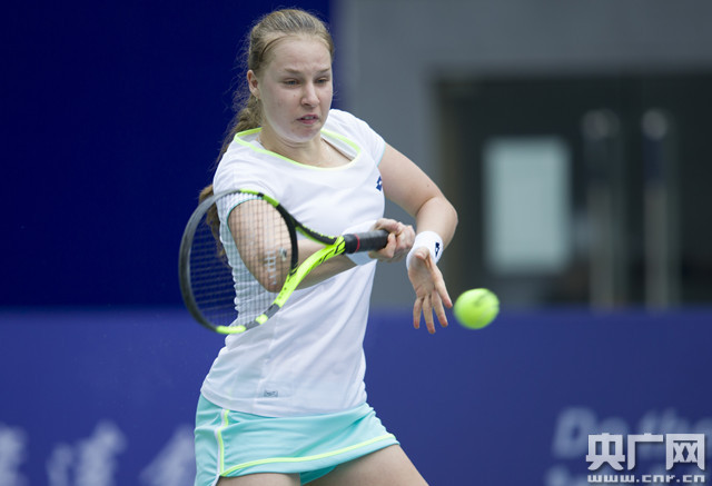 让中国女足 让中国女足